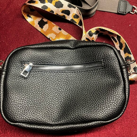 black crossbody purse with interchangable straps - leopard and black/gray stripe - Picture 3 of 4
